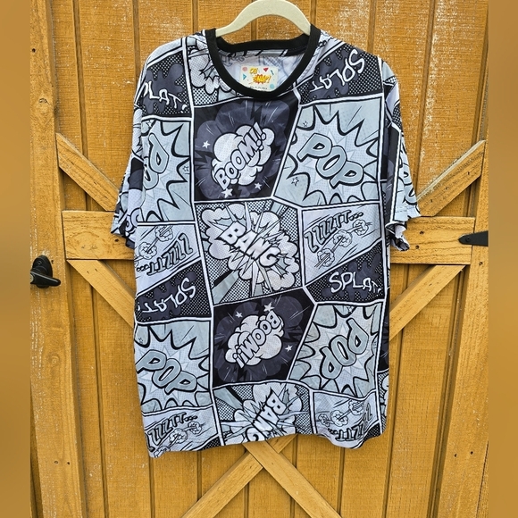 Oh Snap! Other - Graphic Comic-Print Short Sleeve Tee - Black & Gray